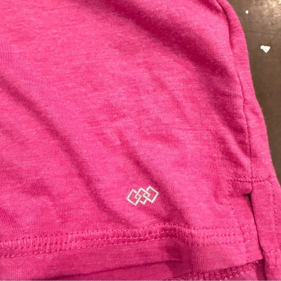 Sanrio Red and Pink Hello Kitty Short Sleeve Tees misc bundle size M - Picture 3 of 16